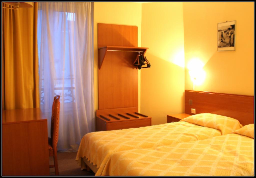 Pax Hotel Paris 18E Cameră foto